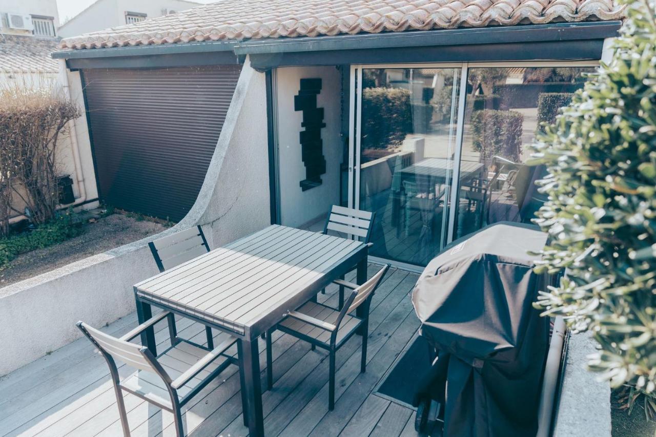 Village Naturiste Villa 2/4 Pers Avec Terrasse Agde Luaran gambar